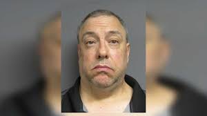 Level 3 sex offender tried luring 13-year-old for sex, ‘support’ and food, DA says