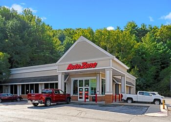 AutoZone in Marshfield, MA Sold for $1.275 Million